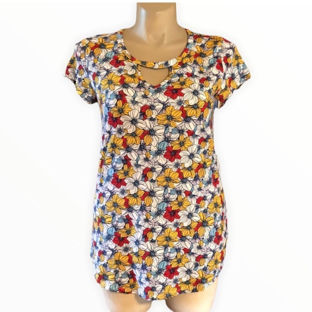 Joe Boxer XL Soft Floral Top Red, White, Yellow, Blue & Black